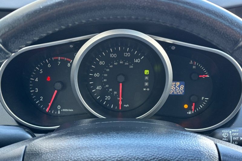 Mazda CX-7 Vehicle Full-screen Gallery Image 23