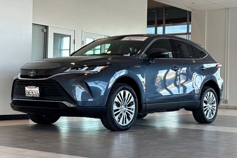 Toyota Venza Vehicle Full-screen Gallery Image 08