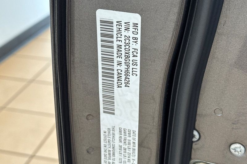 Dodge Charger Vehicle Full-screen Gallery Image 28