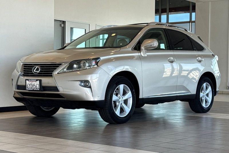 Lexus RX 350 Vehicle Full-screen Gallery Image 08