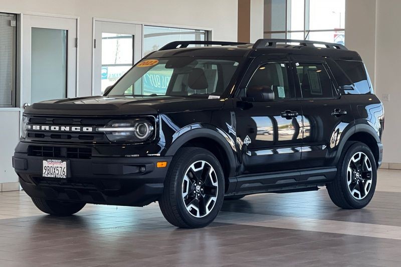 Ford Bronco Sport Vehicle Full-screen Gallery Image 08