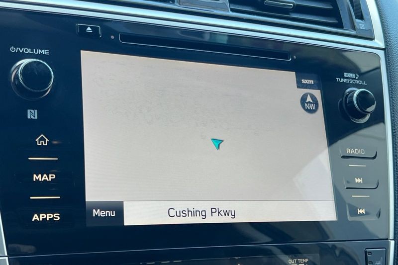 Subaru Outback Vehicle Full-screen Gallery Image 19