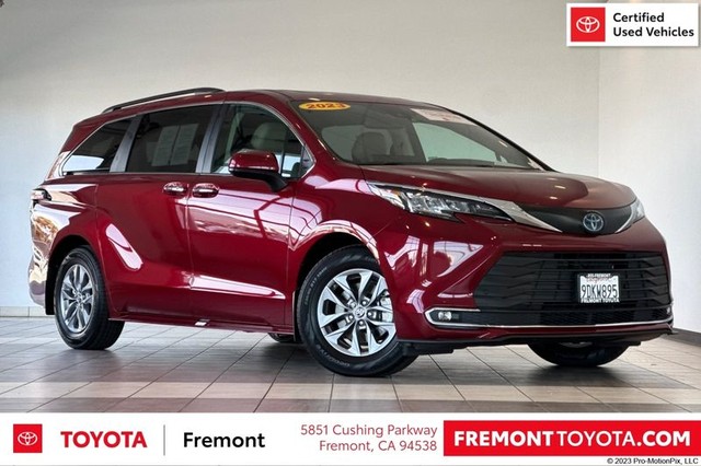 more details - toyota sienna