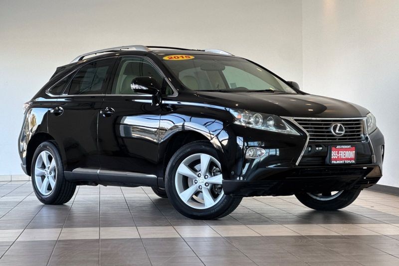 Lexus RX 350 Vehicle Full-screen Gallery Image 02