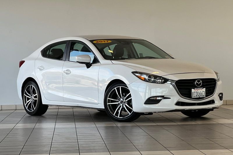 Mazda Mazda3 Sedan Vehicle Full-screen Gallery Image 02