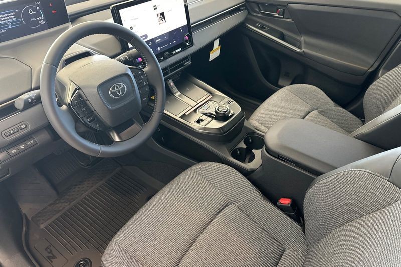 Toyota bZ Vehicle Full-screen Gallery Image 07