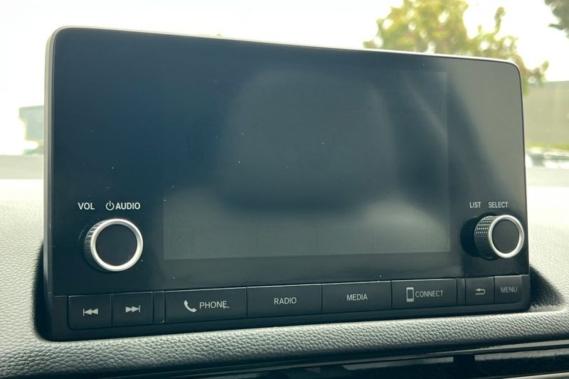 Honda Civic Hatchback Vehicle Full-screen Gallery Image 18