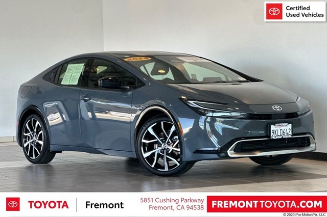 more details - toyota prius prime