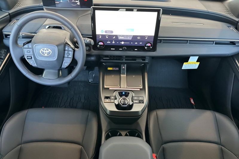 Toyota bZ Woodland Vehicle Full-screen Gallery Image 10
