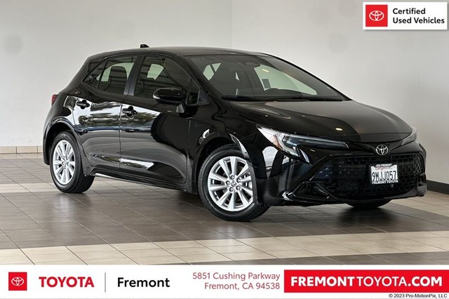 more details - toyota corolla hatchback