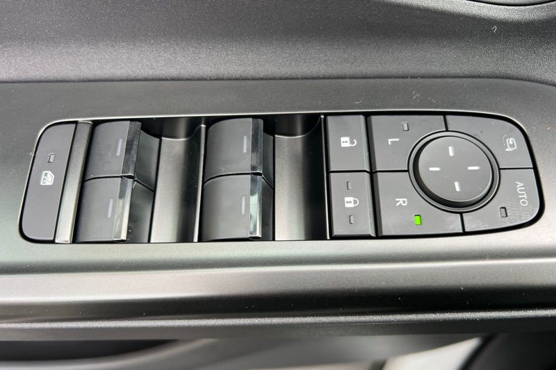 Toyota bZ Vehicle Full-screen Gallery Image 08