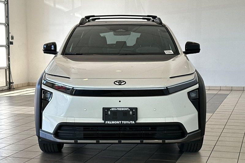Toyota bZ Woodland Vehicle Full-screen Gallery Image 06