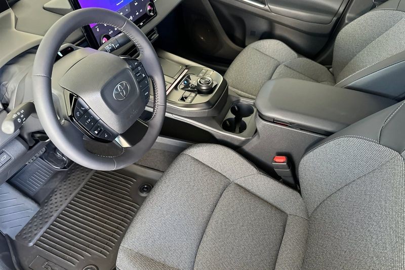Toyota bZ Vehicle Full-screen Gallery Image 07
