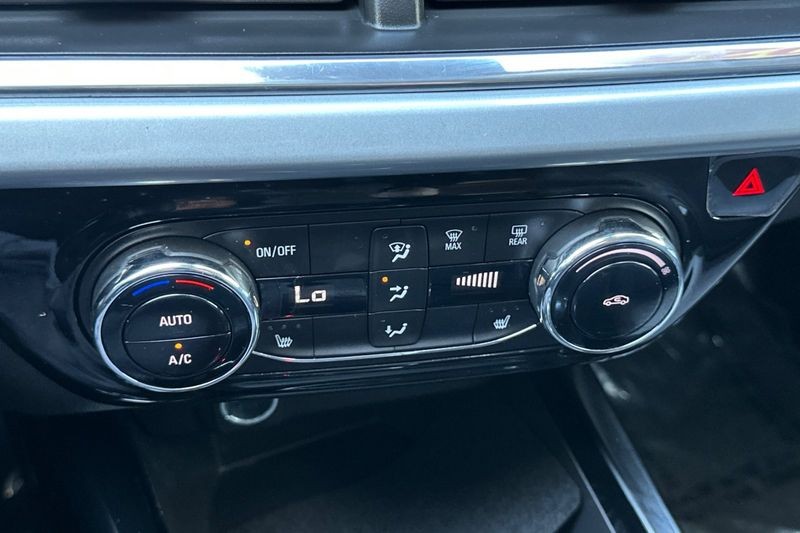 Chevrolet Trax Vehicle Full-screen Gallery Image 20