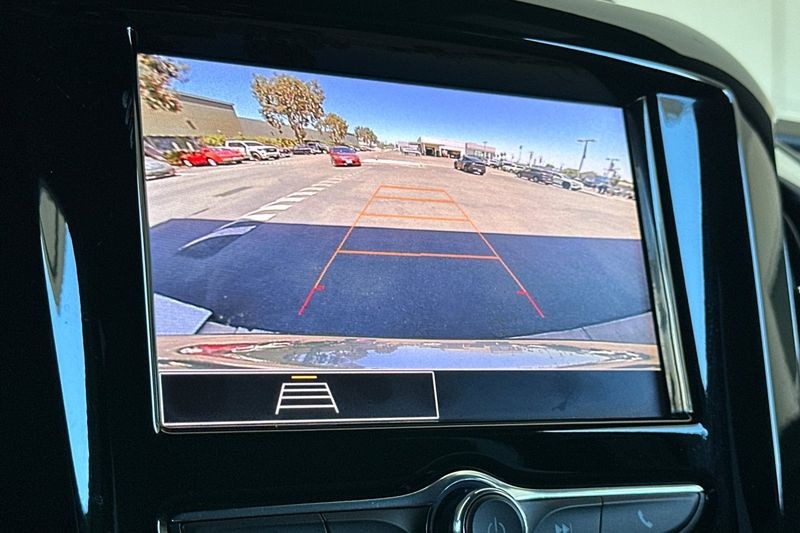 Chevrolet Traverse Vehicle Full-screen Gallery Image 20