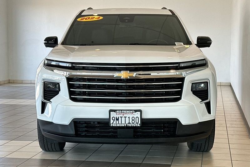 Chevrolet Traverse Vehicle Full-screen Gallery Image 09