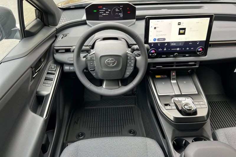Toyota bZ Vehicle Full-screen Gallery Image 11