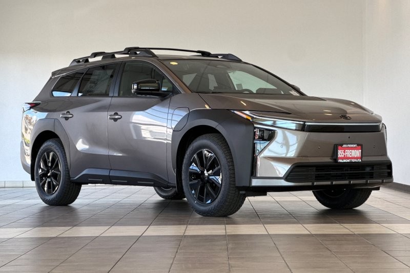 Toyota bZ Woodland Vehicle Full-screen Gallery Image 02