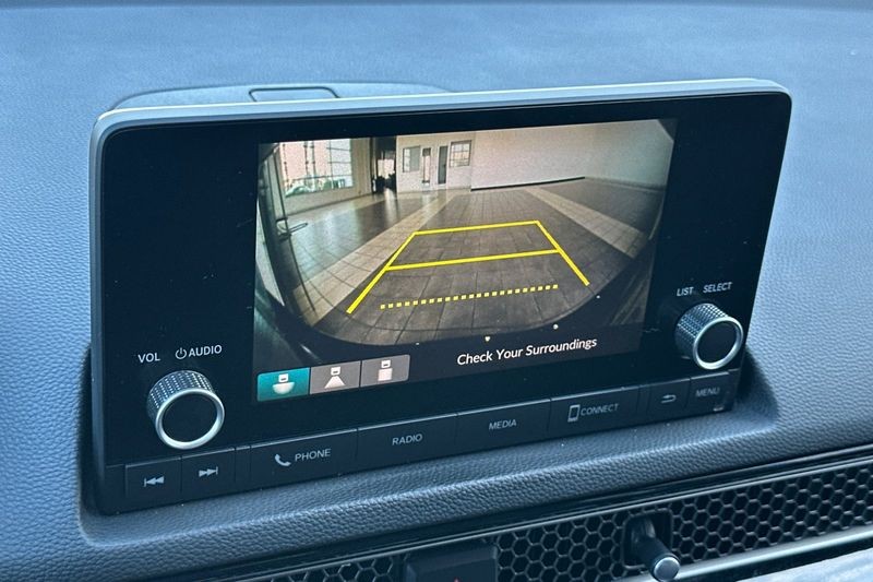 Honda Civic Sedan Vehicle Full-screen Gallery Image 18