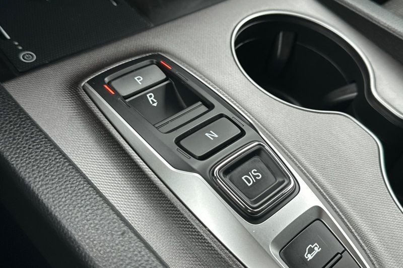 Honda Ridgeline Vehicle Full-screen Gallery Image 20