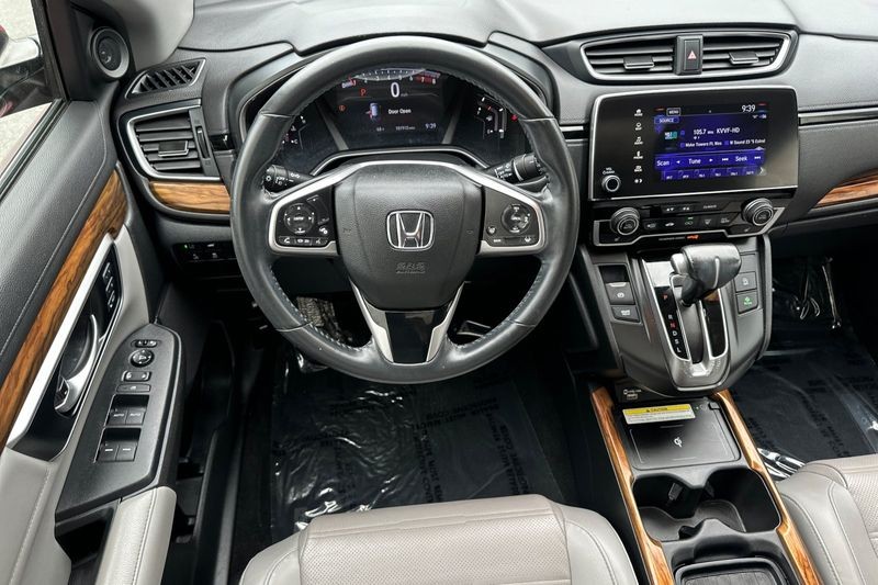 Honda CR-V Vehicle Full-screen Gallery Image 14