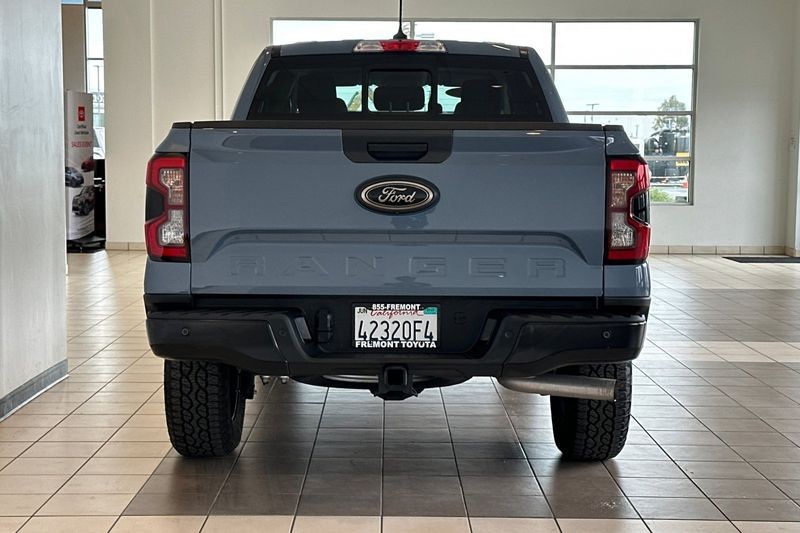 Ford Ranger Vehicle Full-screen Gallery Image 05