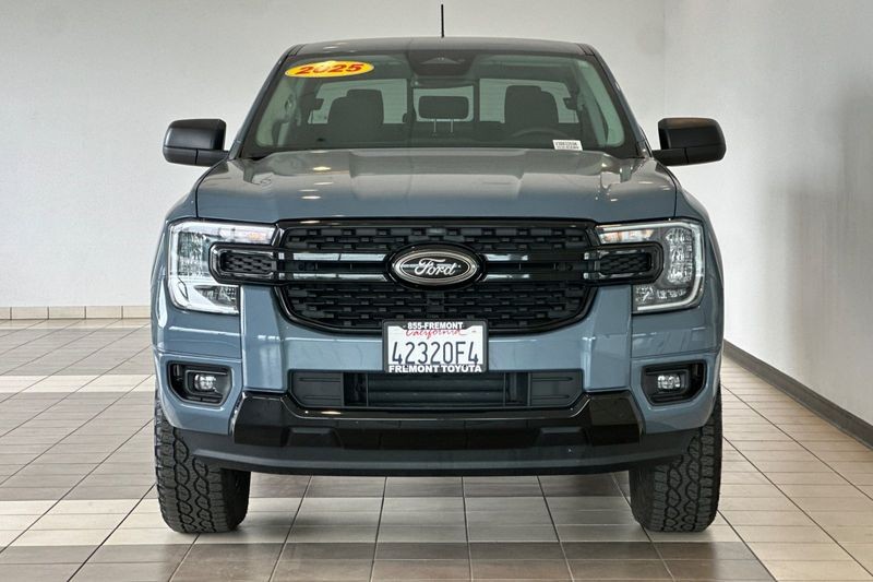 Ford Ranger Vehicle Full-screen Gallery Image 09