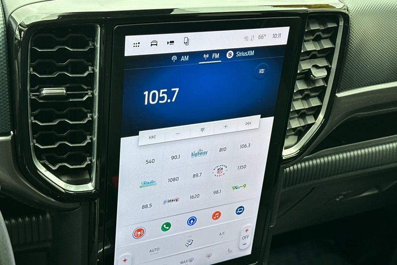 Ford Ranger Vehicle Full-screen Gallery Image 17