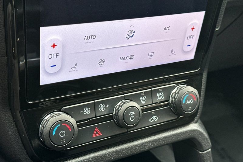 Ford Ranger Vehicle Full-screen Gallery Image 19