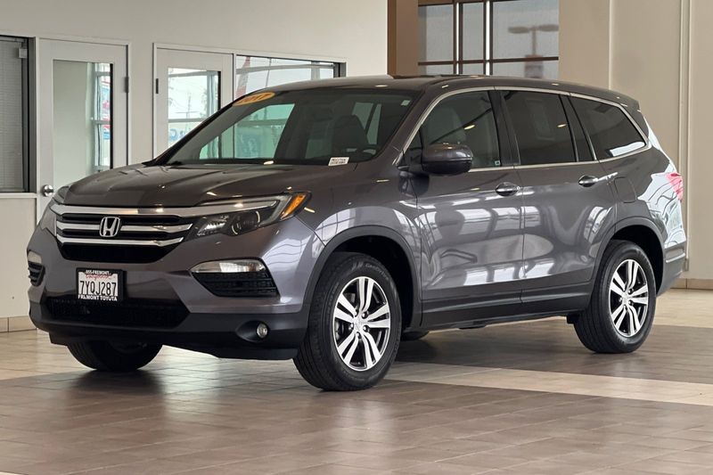 Honda Pilot Vehicle Full-screen Gallery Image 08