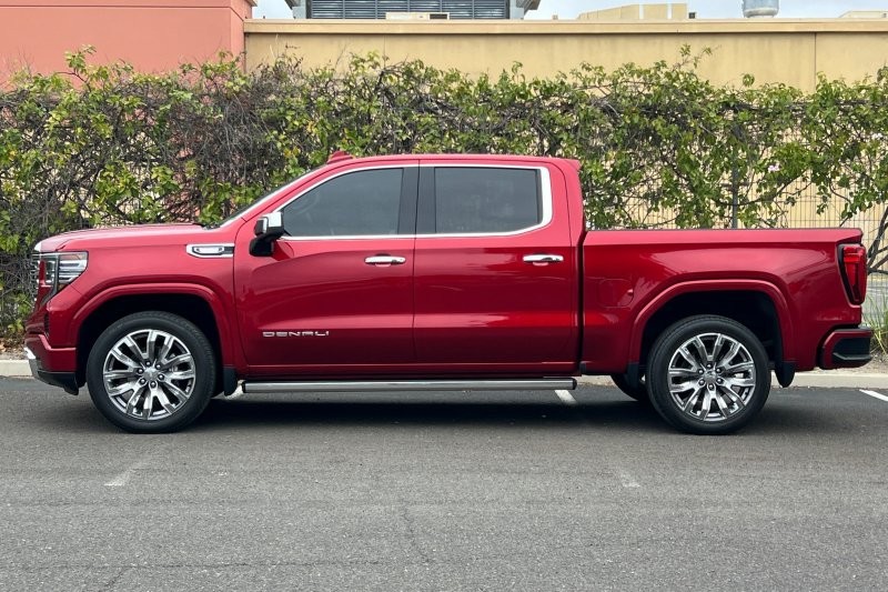 GMC Sierra 1500 Vehicle Full-screen Gallery Image 07