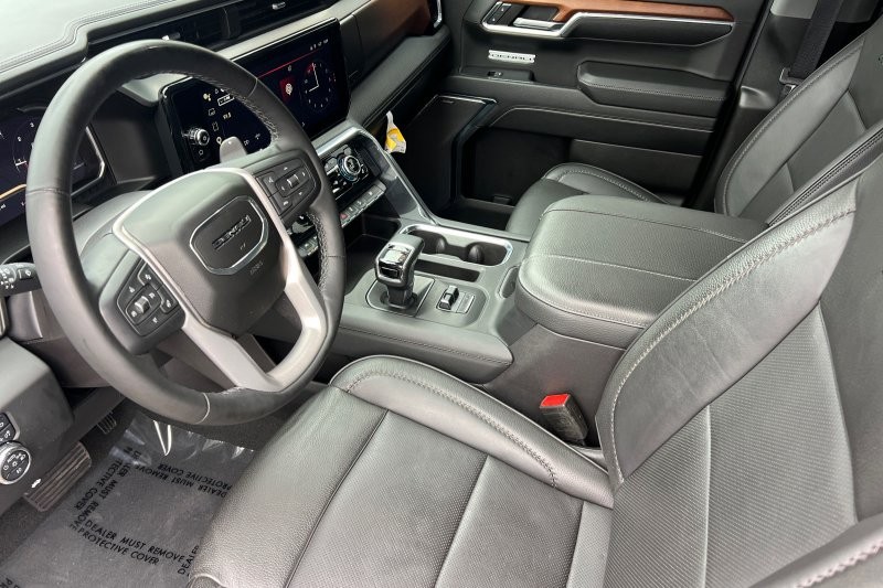 GMC Sierra 1500 Vehicle Full-screen Gallery Image 10