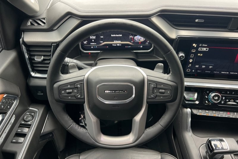 GMC Sierra 1500 Vehicle Full-screen Gallery Image 14