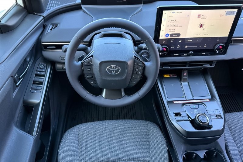 Toyota bZ Vehicle Full-screen Gallery Image 16