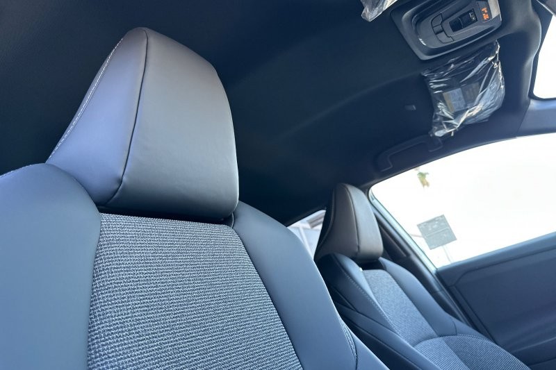 Toyota bZ Vehicle Full-screen Gallery Image 19