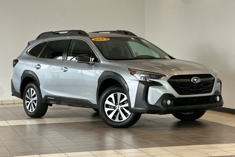Subaru Outback Vehicle Full-screen Gallery Image 02