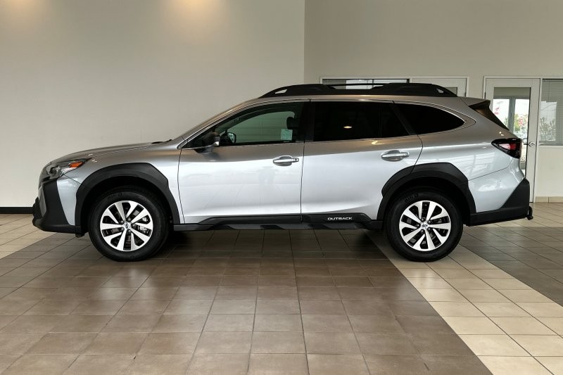 Subaru Outback Vehicle Full-screen Gallery Image 07