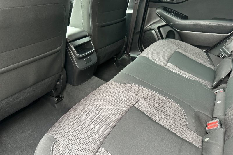 Subaru Outback Vehicle Full-screen Gallery Image 12