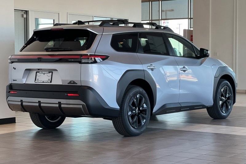 Toyota bZ Woodland Vehicle Full-screen Gallery Image 04