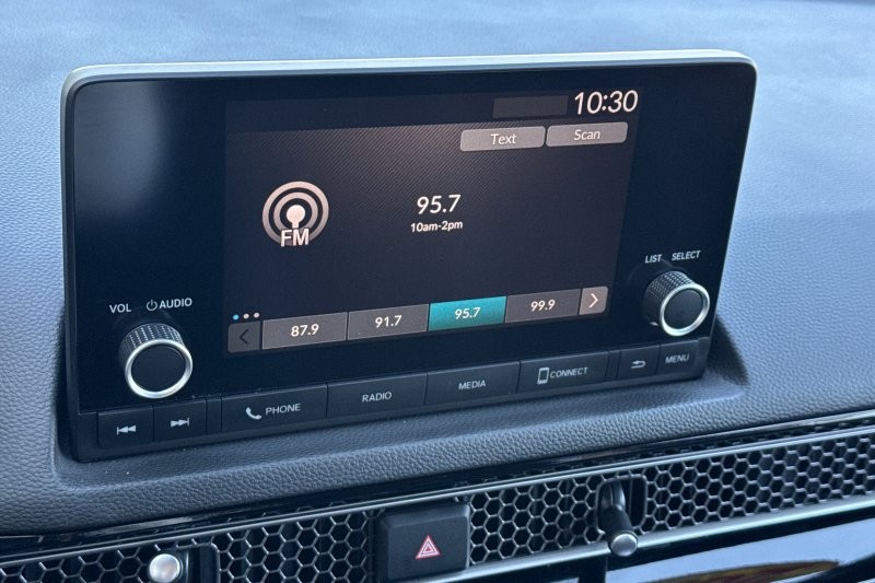 Honda Civic Hatchback Vehicle Full-screen Gallery Image 17