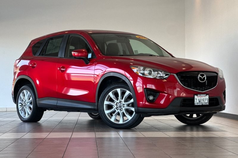Mazda CX-5 Vehicle Full-screen Gallery Image 02