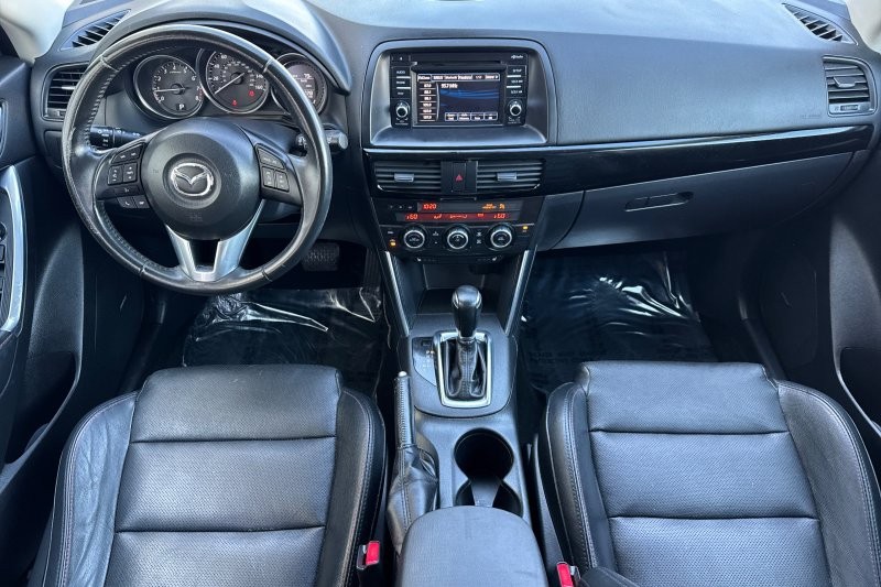 Mazda CX-5 Vehicle Full-screen Gallery Image 13