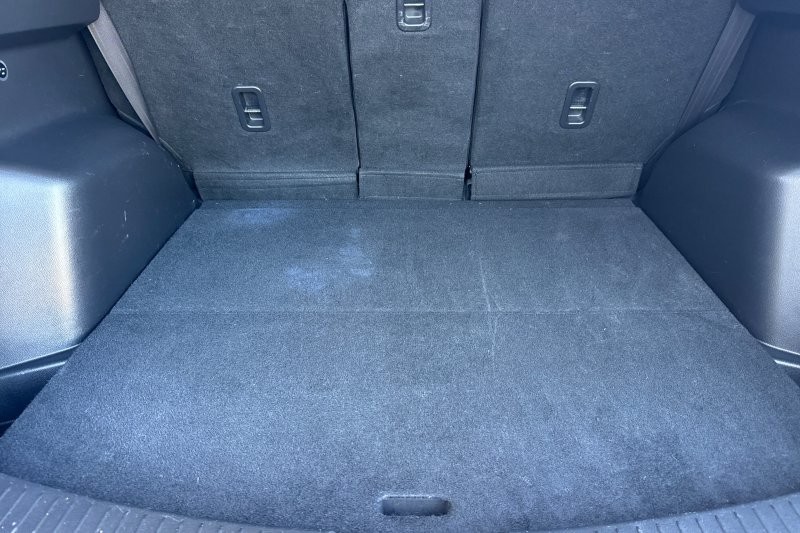 Mazda CX-5 Vehicle Full-screen Gallery Image 15