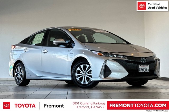 more details - toyota prius prime