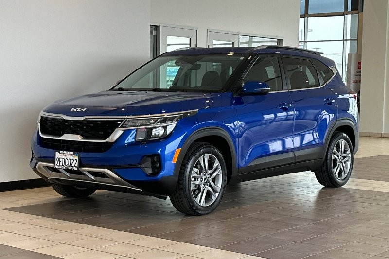 Kia Seltos Vehicle Full-screen Gallery Image 08