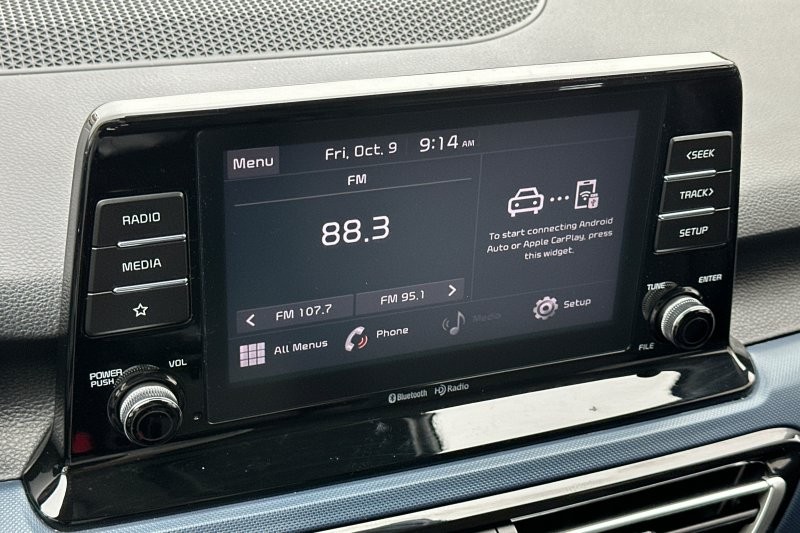 Kia Seltos Vehicle Full-screen Gallery Image 18