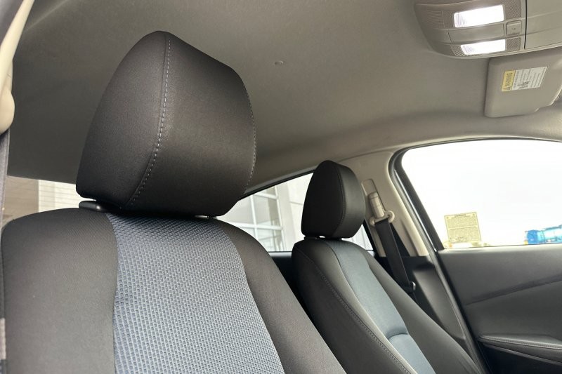 Scion iA Vehicle Full-screen Gallery Image 16