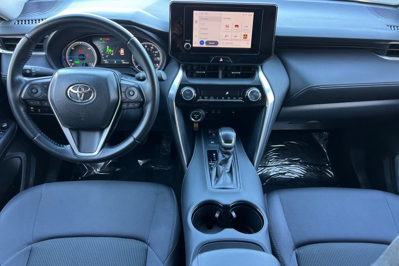 Toyota Venza Vehicle Full-screen Gallery Image 13