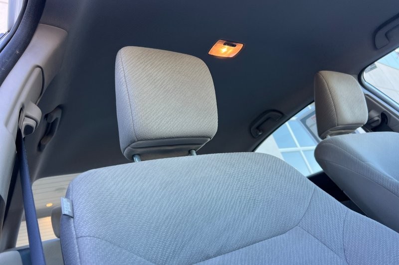 Honda Civic Sedan Vehicle Full-screen Gallery Image 16