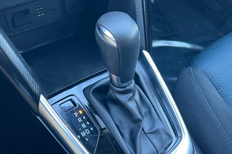 Toyota Yaris iA Vehicle Full-screen Gallery Image 20